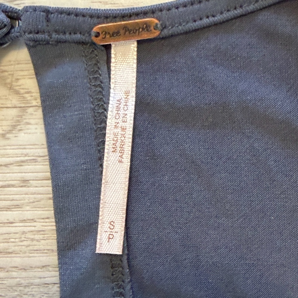 Free People Jumpsuit Sz S Beautiful Day One Piece Gray Pockets Soft Jogger *Read - Picture 9 of 14